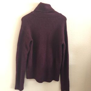 H&M Maroon Turtleneck Sweater - XS